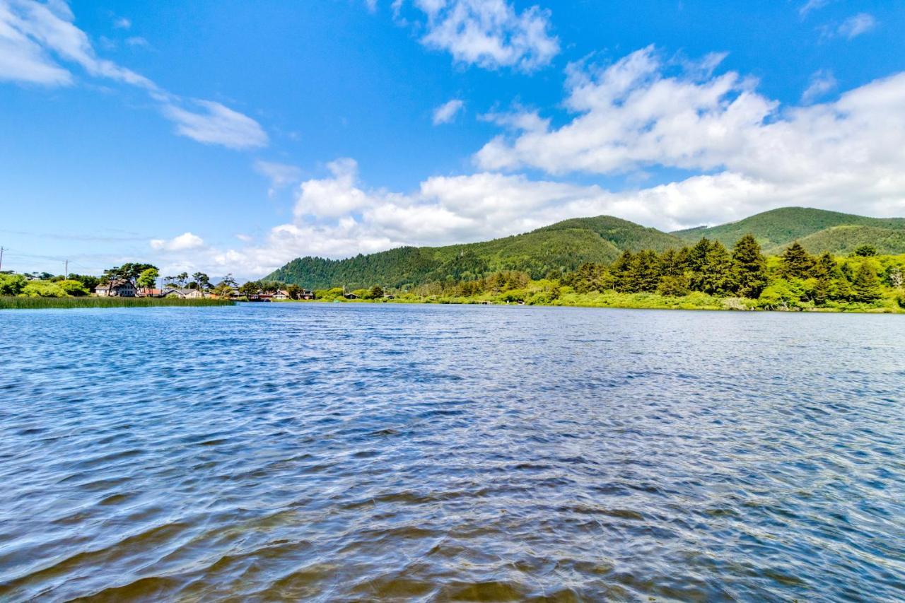 ​Rock Creek Inn Vacation Condos Rockaway Beach Εξωτερικό φωτογραφία